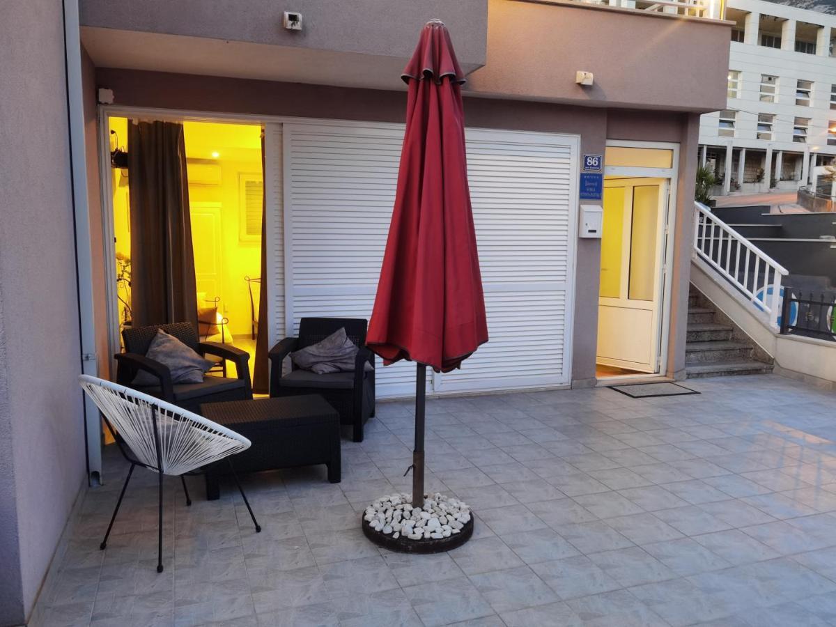 Nessa & Meli Apartment Makarska Exterior photo